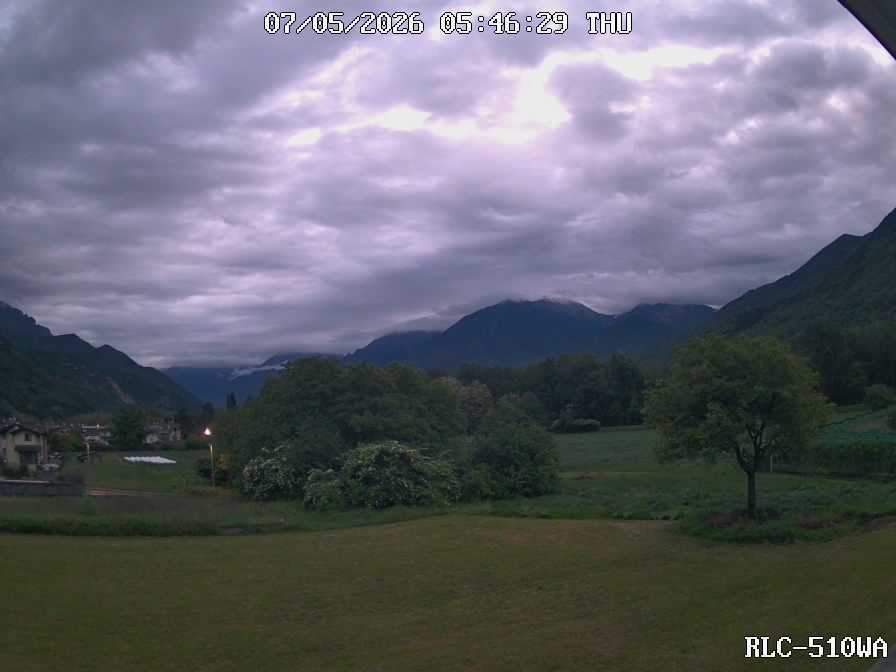 immagine della webcam nei dintorni di Esine: webcam Piancogno